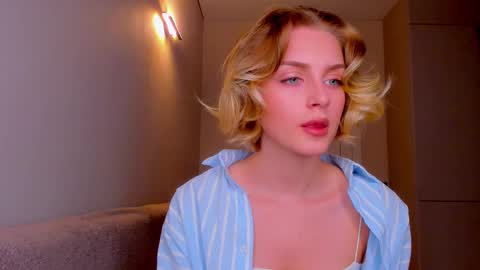 your pretty Ashley online show from 9, 3, 2025