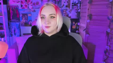 AshleyAshe  online show from 13, 2, 2025