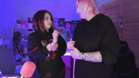 AshleyAshe  online show from 13, 2, 2025