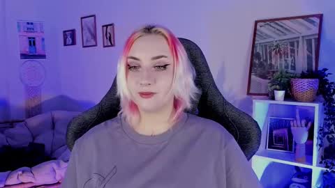 AshleyAshe  online show from 6, 3, 2025