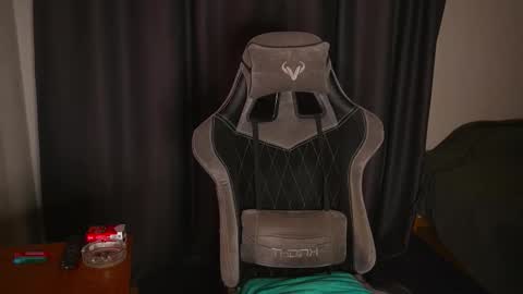 Jerk Machine online show from 1, 12, 2025