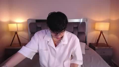 asher_addams__ online show from 28, 6, 2026