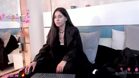 Snapshot of ashkoreh chatting on 14, 12, 2025 Ashkoreh online show from 14, 12, 2025