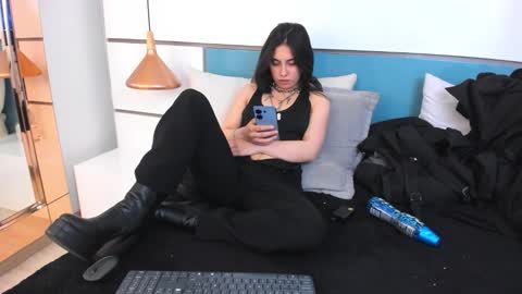 Ashkoreh online show from 14, 1, 2026