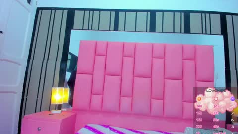 Ashly online show from 5, 2, 2025