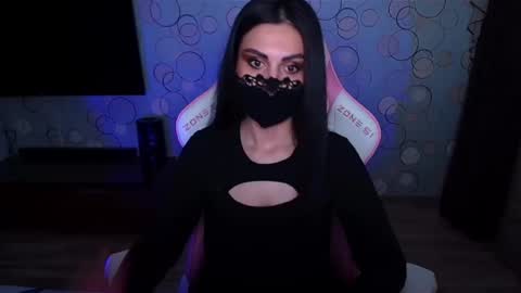  Yasmina   online show from 6, 6, 2026