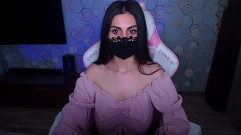   Yasmina   online show from 4, 7, 2026