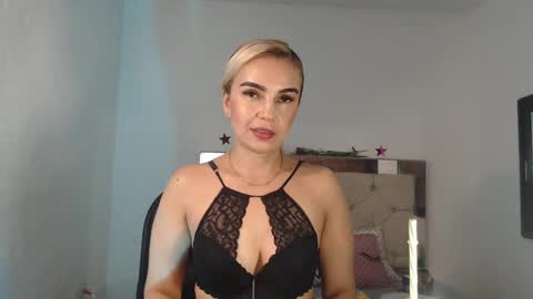 ashley__tylor online show from 9, 3, 2025