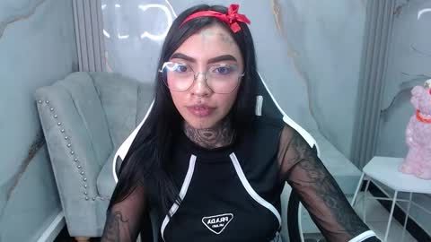 Snapshot of ashley_blum_v chatting on 25, 9, 2025 ashley_blum_v online show from 25, 9, 2025