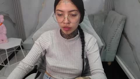 Snapshot of ashley_blum_v chatting on 31, 10, 2025 ashley_blum_v online show from 31, 10, 2025