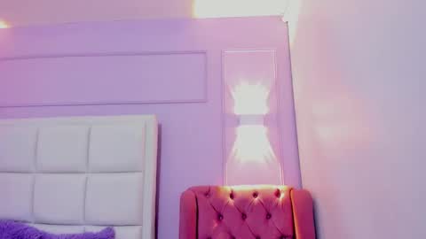 ashley_petit online show from 2, 12, 2025