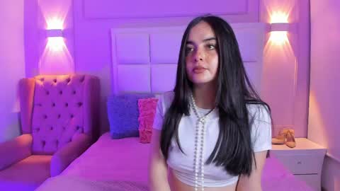ashley_petit online show from 14, 5, 2026