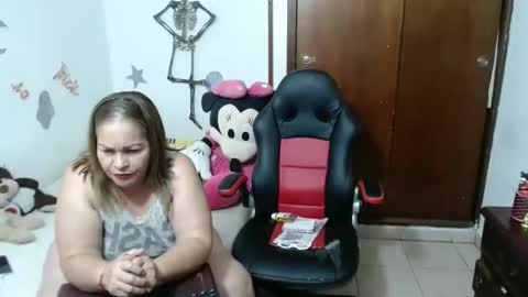 ashley pink11 online show from 21, 10, 2025