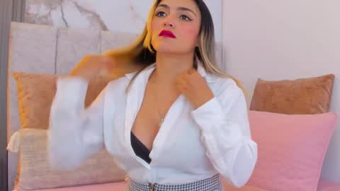 Snapshot of ashley_ruiz_ chatting on 7, 2, 2025 Camila online show from 7, 2, 2025