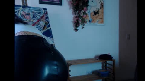 Snapshot of ashleyharper__ chatting on 29, 10, 2025 ashleyharper__ online show from 29, 10, 2025