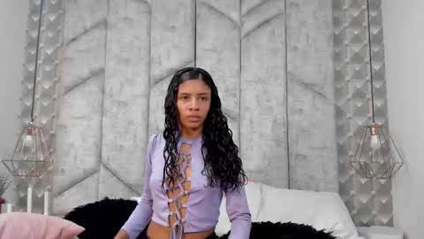 Snapshot of ashleyhiil2 chatting on 21, 12, 2025 AshleyHill online show from 21, 12, 2025