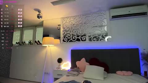 AshleyJonse online show from 18, 9, 2025