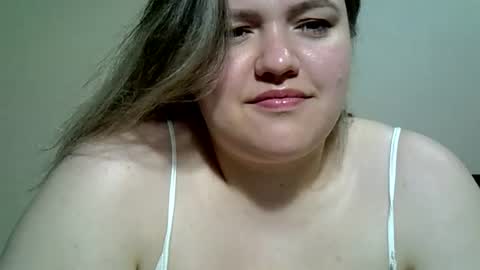 Snapshot of ashleyrosee_ chatting on 2, 7, 2026 Anite online show from 2, 7, 2026