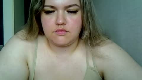Snapshot of ashleyrosee_ chatting on 17, 7, 2026 Anite online show from 17, 7, 2026