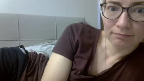 Ashley online show from 5, 2, 2026