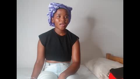 ashleyt255 online show from 10, 9, 2025