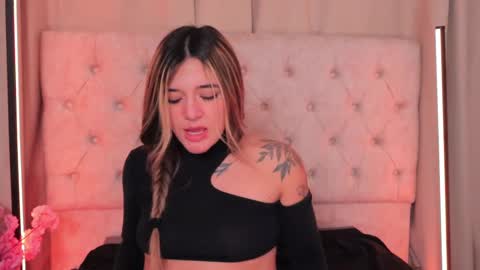 Ashley Lauren online show from 11, 2, 2025