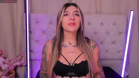 Ashley Lauren online show from 20, 2, 2025