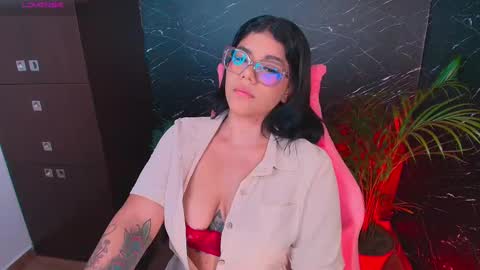 Ashleyy18   online show from 9, 10, 2025