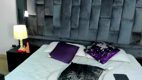 Snapshot of ashly_bloom chatting on 3, 5, 2026 Ashly online show from 3, 5, 2026