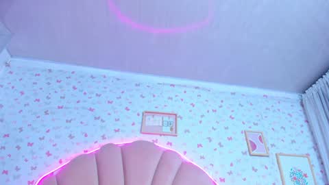 Ashly online show from 7, 1, 2025