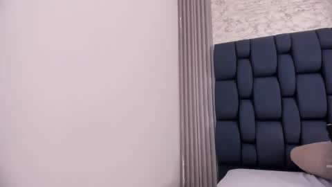 ashlybenison online show from 14, 3, 2026