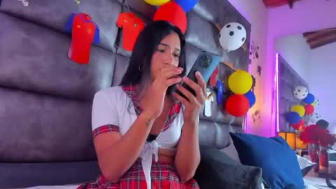 ashlymillerr_ online show from 19, 6, 2026