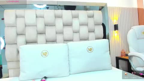 ashlyn online show from 22, 2, 2025