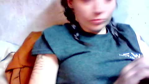 ashlynn5716 online show from 12, 3, 2025