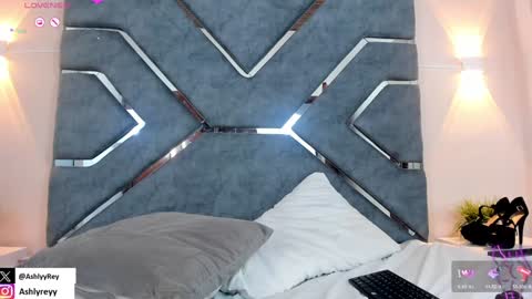 Snapshot of ashlyrey_1 chatting on 30, 1, 2025 Ashly online show from 30, 1, 2025