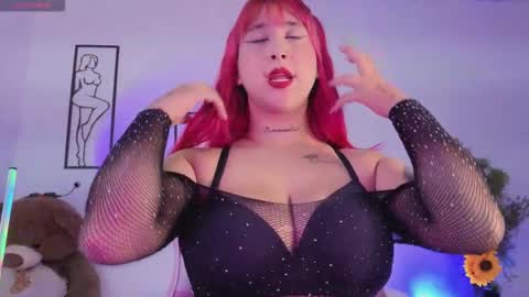 Snapshot of ashlyrey_1 chatting on 11, 10, 2025 Ashly online show from 11, 10, 2025