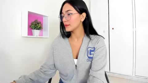 Camila online show from 18, 1, 2025