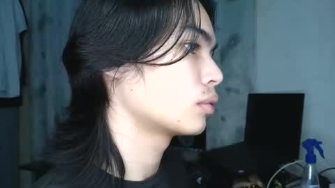 asian_babyboi online show from 17, 10, 2025