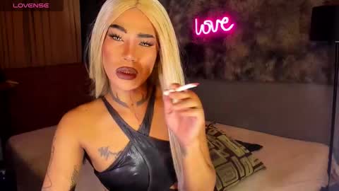 Snapshot of asian_cumsawyer chatting on 28, 10, 2025 bigload CUM take me private show or passwordshow online show from 28, 10, 2025