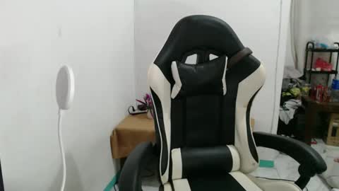 Snapshot of asian_honey69 chatting on 17, 11, 2025 bb girl online show from 17, 11, 2025