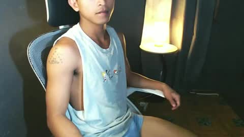 Snapshot of asian_hunk_moreno chatting on 24, 6, 2026 Yuri online show from 24, 6, 2026