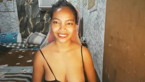 im janeth single mom online show from 24, 2, 2026