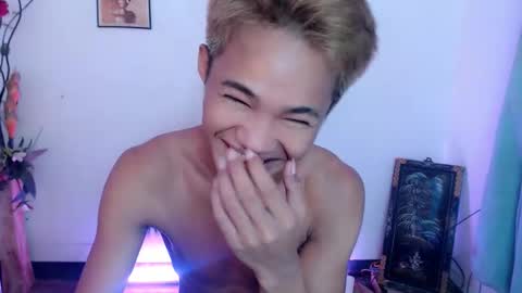 Snapshot of asian_lover05 chatting on 17, 9, 2025 asian_lover05 online show from 17, 9, 2025