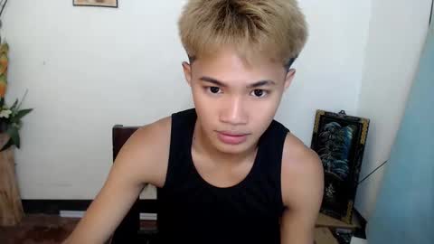 Snapshot of asian_lover05 chatting on 22, 9, 2025 asian_lover05 online show from 22, 9, 2025