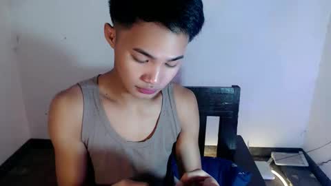 Snapshot of asian_lover05 chatting on 14, 3, 2026 asian_lover05 online show from 14, 3, 2026