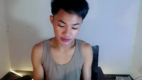 Snapshot of asian_lover05 chatting on 16, 3, 2026 asian_lover05 online show from 16, 3, 2026
