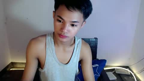 Snapshot of asian_lover05 chatting on 20, 3, 2026 asian_lover05 online show from 20, 3, 2026