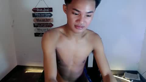 Snapshot of asian_lover05 chatting on 29, 3, 2026 asian_lover05 online show from 29, 3, 2026