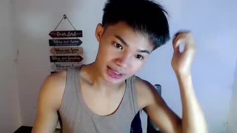 Snapshot of asian_lover05 chatting on 2, 4, 2026 asian_lover05 online show from 2, 4, 2026