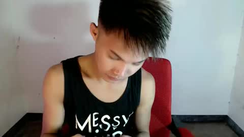 Snapshot of asian_lover05 chatting on 21, 5, 2026 asian_lover05 online show from 21, 5, 2026